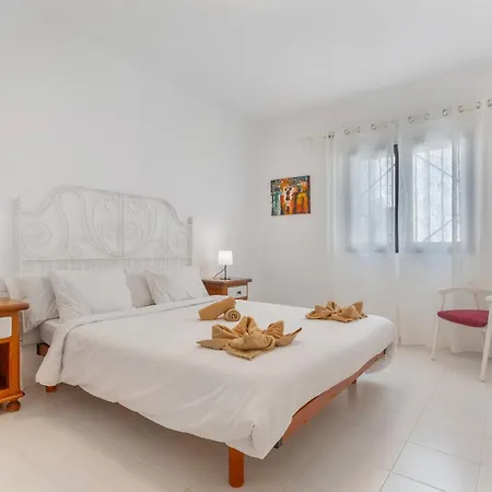 Casa Queen Vetusta -pool And Tennis Holiday home Arrecife (Lanzarote)